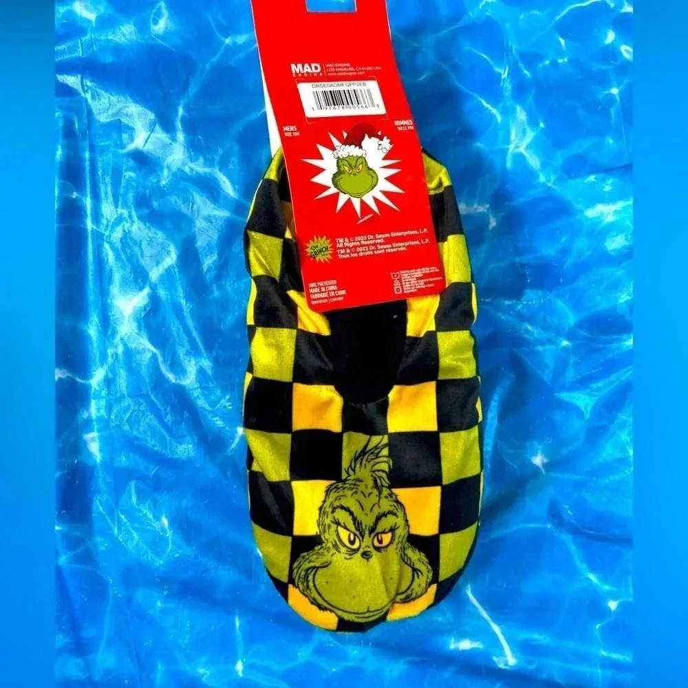 The Grinch  Who Stole Christmas - Mad Engine - Mens Size S/M Sherpa Socks - BNWT